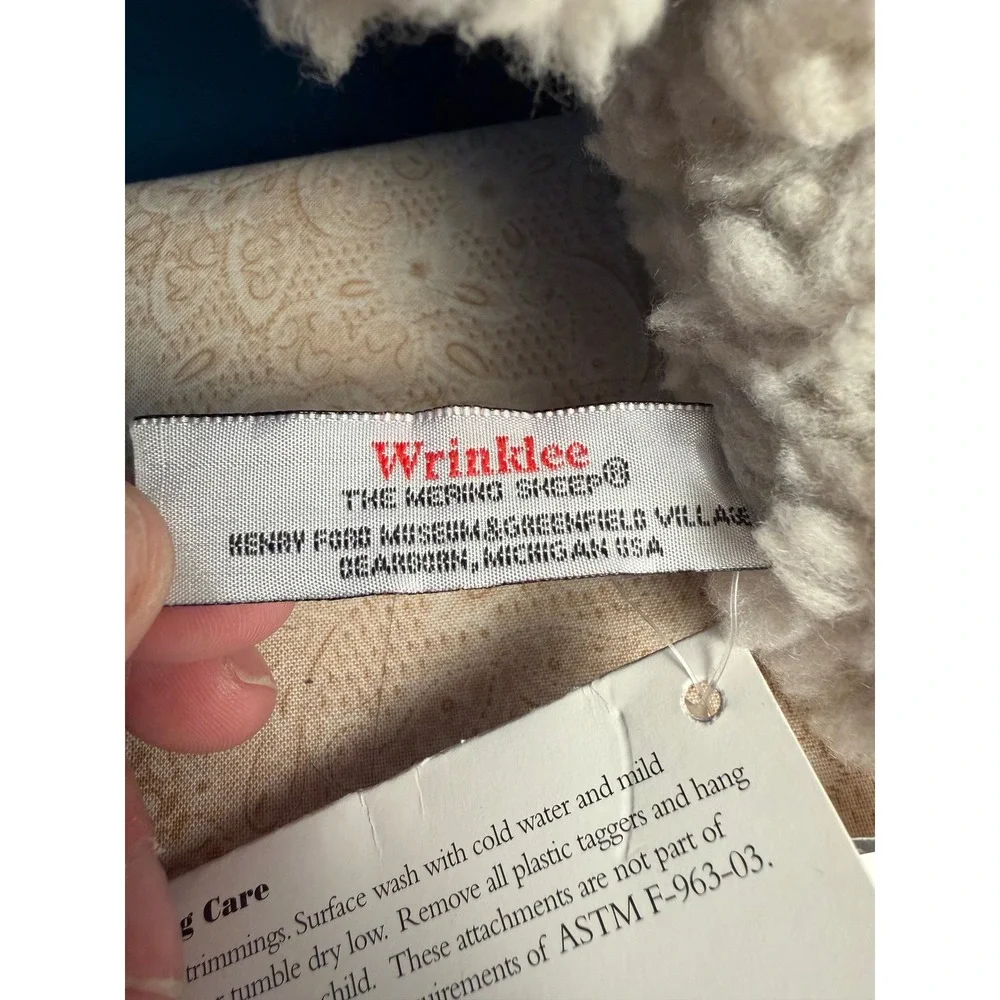Mary Meyer Wrinklee Shearson Sheep Woolrich Store Exclusive NWT Lamb Plush